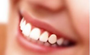 Как укрепить эмаль зубов: белизна не в ущерб здоровью
