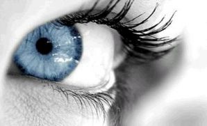 Глаза расскажут о риске заболеваний кожи