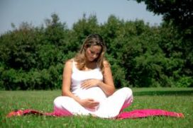 Чем опасна молочница для беременной женщины?