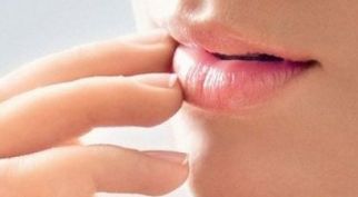 Как быстро вылечить простуду на губах 