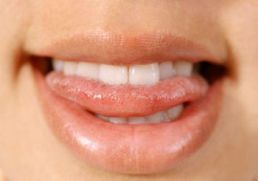 Металлический привкус во рту — неприятное ощущение