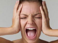 Хроническая ежедневная головная боль. Описание, основные причины и методы лечения