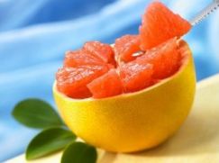 Как похудеть на грейпфрутах: 5 принципов диеты