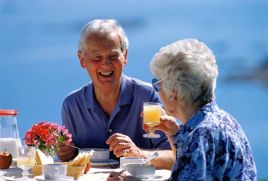 7 факторов, связанных с долголетием