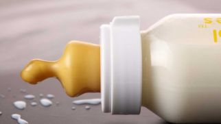 Как сохранить грудное молоко