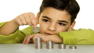 Как обучить детей финансовой грамотности