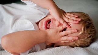 Как детские неврозы связаны с проблемами в семье?